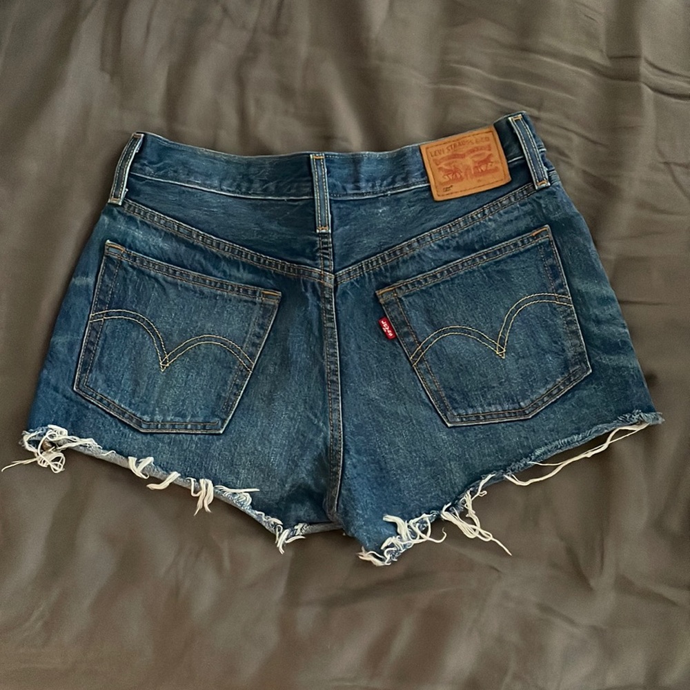 Levi 501 denim jean cut off shorts